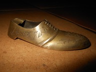 ŁADNY STARY BUCIK MOSIĘŻNY POPIELNICZKA