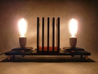 Niespotykan lampa industrialna.