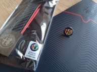 Mały pakiet gadżetów ALFA ROMEO OE, brelok, notes,długopis,znaczek ALFA OE