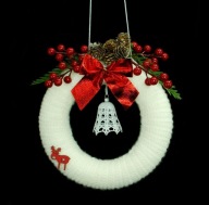 Zawieszka wianek ozdoba na okno szydełkowa 22cm (Z220)