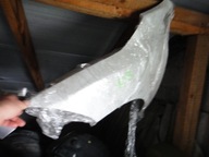 Megane III blotnik przedni lewy 369 389 w kolor