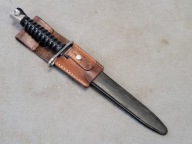 Bagnet szwajcarski Victoria, numer, SIG 1957 z żabką. Stan BDB . Od 1 zł