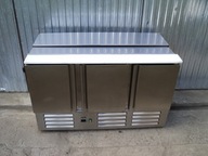 Witryna chłodnicza Saro