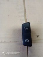 Przełącznik przycisk klapy bagażnika Alfa Romeo Stelvio 156129212