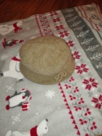 Czapka z angory brąz beż