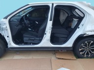 TOYOTA YARIS CROSS 1.5 HYBRID 2024 PRÓG BOK SŁUPEK POSZYCIE LEWE