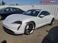 Porsche Taycan 2022 Porsche Taycan RWD Elektryczny 375KM