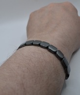 Bransoletka z naturalnego obsydianu – minimalistyczna, polerowana