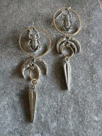 Piękne długie kolczyki Lunula Luna Owad Żuk