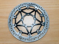 Tarcza hamulcowa Triumph Rocket 3 T2022058