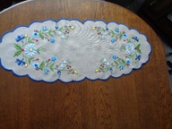 Haft kaszubski ,serweta ,bieżnik ,obrus