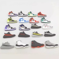 Brelok dla miłośników sneakersów – świetny gadżet!