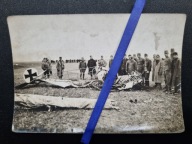 SANOK 1915 Fotografia Rozbity Zniszczony Samolot I WS Wojsko Żołnierze