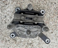 Audi A8 D5 3.0 TDi A4 A5 A6 A7 Q5 Q7 łapa poduszka wspornik skrzyni biegów