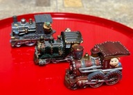 TEDDY BEARS ENGLAND LOKOMOTYWA MISIE MIŚ 3 SZT (LATA 90 TE)