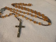 Miodowy różaniec ze szkła