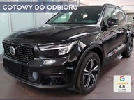 VOLVO XC40 B4 Plus Dark Suv 2.0 (211KM) 2025