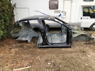 ĆWIARTKA PODŁUŻNICA KIELICH PRAWY PRZÓD PRAWA PRZEDNIA TESLA Y 2020-