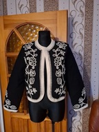 Czarna krótka marynarka rozm un