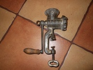 MAŁA STARA MASZYNKA DO MIĘSA BONA