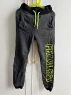 SPODNIE Dziecięcie dresowe grafitowe PEPCO 9 lat 134 cm