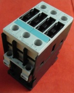 STYCZNIK SIEMENS 3RT1025 7,5kW cewka 230V JAK NOWY