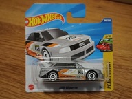 Samochód model kolekcjonerski Audi 90 Quattro srebrne