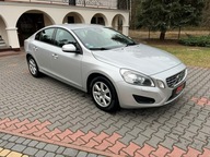 Volvo S60 1.6 150 KM Xenony Podgrzewane fotele