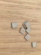 2x Kondensator ceramiczny 470 pF, 63 V, smd