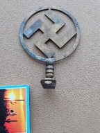 symbol hitlerowski swastyka