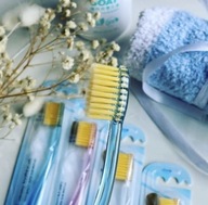 Szczoteczka antybakteryjna do zębów z nanozłotem Atomy