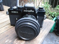 Aparat Minolta XE-1 z MINOLTĄ 50/1,7 - CZARNA