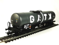 Wagon towarowy cysterna GATX duża czarna