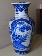 Duży chiński wazon ręcznie malowany.