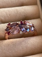 Pierścionek z kryształkami rozmiar 19 (60)