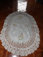 Piękna ecrie, owalna serweta , tulipany + koronka szydelko - 70 cm x 100 cm