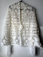 Poncho nowe ażurowe z frędzlami narzuta szydełkowa Rozmiar uniwersalny