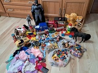 STARE ZABAWKI SAMOCHODY FIGURKI UBRANKA POCIĄGI KORKOWIEC DUŻY KARTON