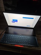 Laptop Asus ZenBook ProDuo UX581G 15,6 " Intel Core i9 32 GB / 1024 GB