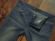 LEVI'S- SLIGHT CURVE- SKINNY- RURKI- OLD SCHOOL- VINTAGE- pas 82 cm