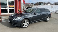 Mercedes-Benz Klasa E Bardzo ladny stan . 3,0 CDI Automat Pneomatyka 3.0
