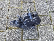 zacisk hamulcowy lewy przód klocki jak nowe piaggio x10 125 350 500