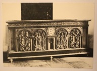 WARSZAWA. Muzeum Historyczne - Rzeźbiona skrzynia, NISKI NAKŁAD 1000 SZTUK