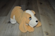 pluszak maskotka fajny pies piesek chyba Basset?