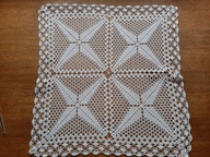 Koronkowa serweta ecru