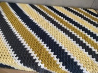 Narzutka kocyk miękki miły w dotyku koc szydełkowe rękodzieło 60x70