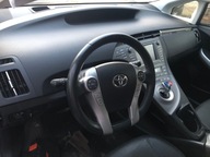 KONSOLA DESKA ROZDZIELCZA TOYOTA PRIUS LIFT CZARNA