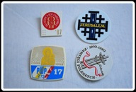 Cztery różne przypinki odznaki stare 1980, 1983