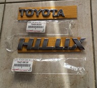 TOYOTA HILUX VIII NAPIS EMBLEMAT KLAPY TYŁ