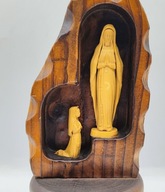 Matka Boska z LOURDES w grocie z drewna - bardzo ładna figurka 20 cm